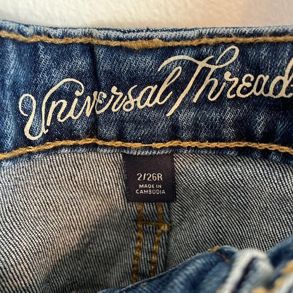 Universal Thread Jeans - Picture 3 of 6